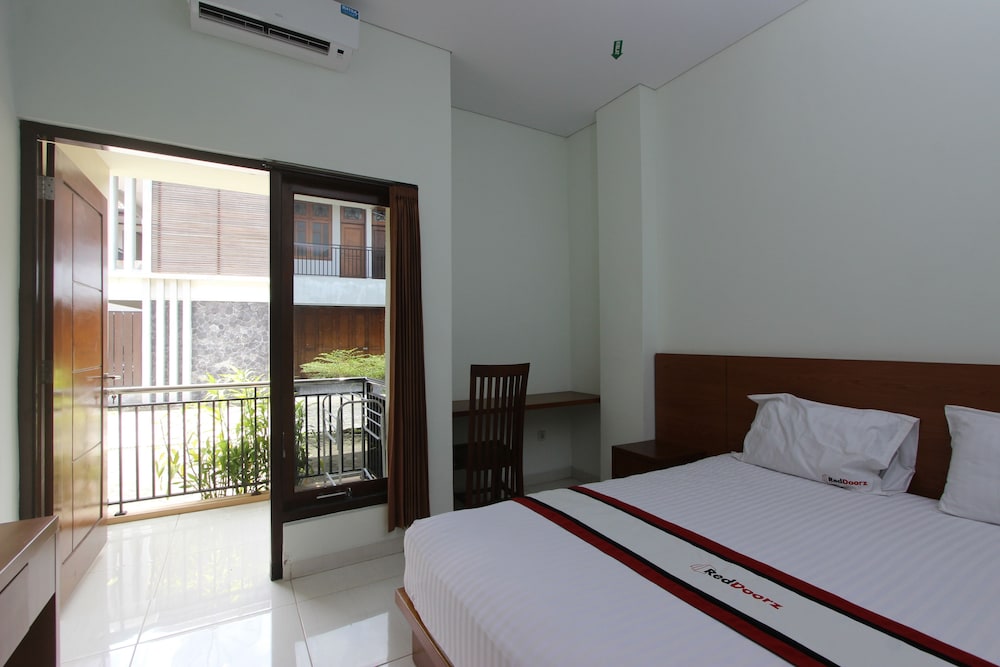 Reddoorz @ Turangga Sari 21/35