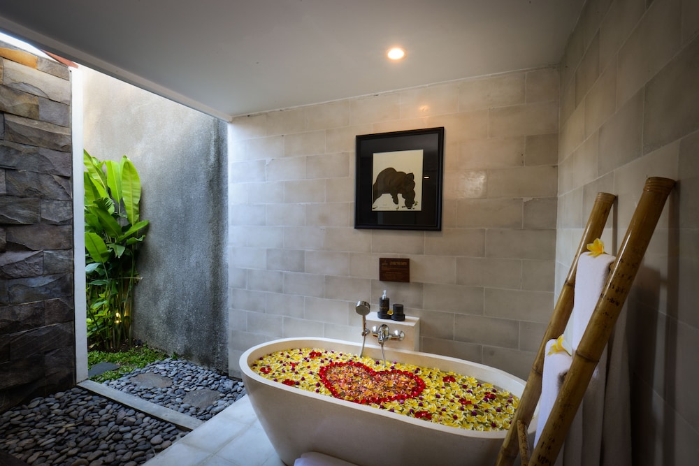 Purana Boutique Resort 47/76