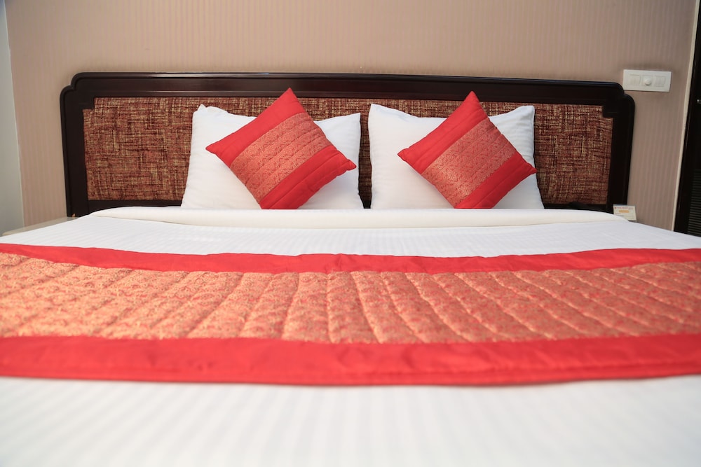 Sundeep Inn 29/46