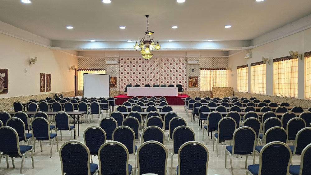 New Dodoma Hotel 37/49