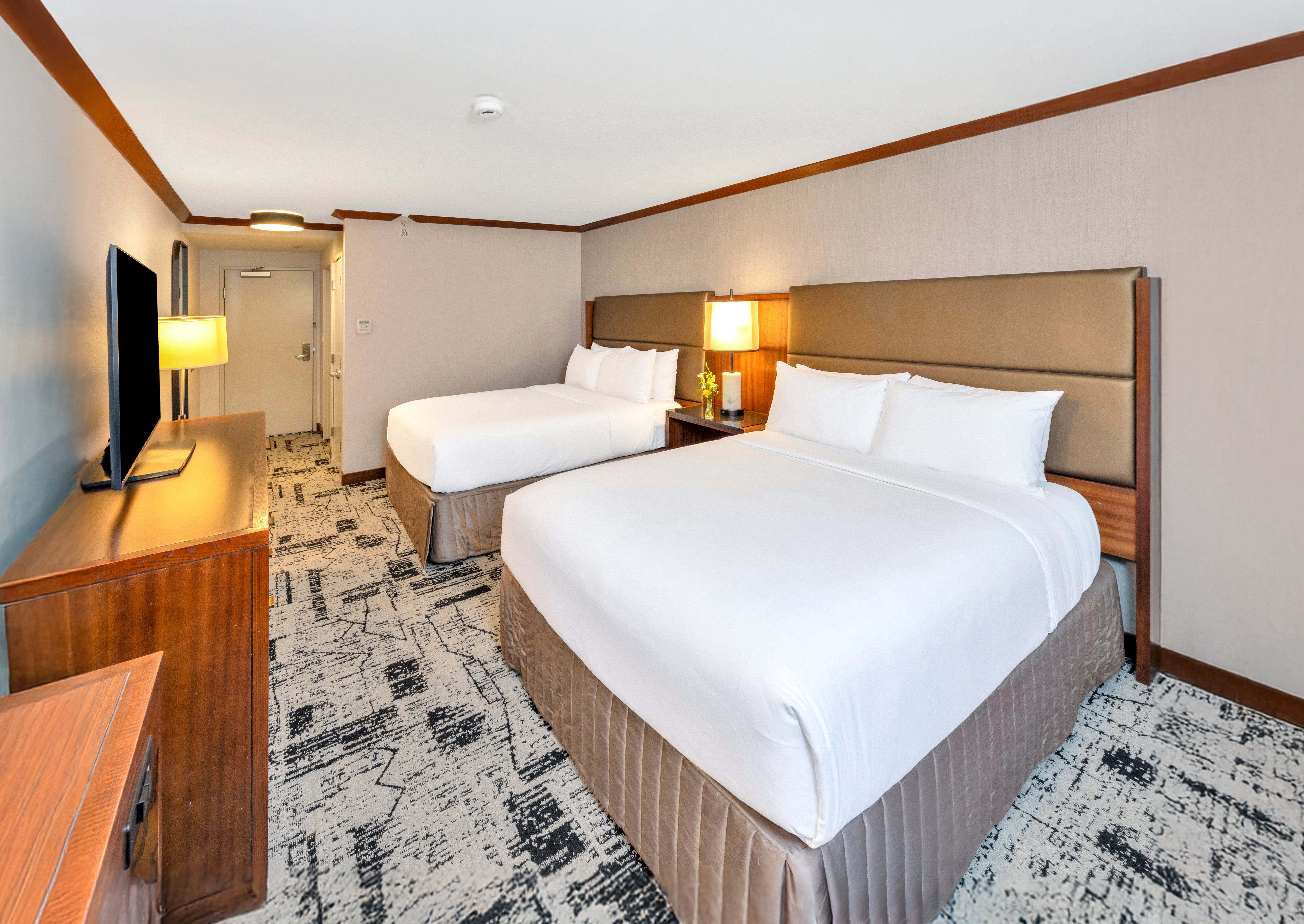 Crowne Plaza Foster City San Mateo 14/75