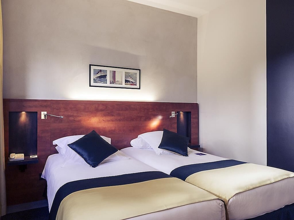 Mercure Maurepas Saint Quentin 17/70