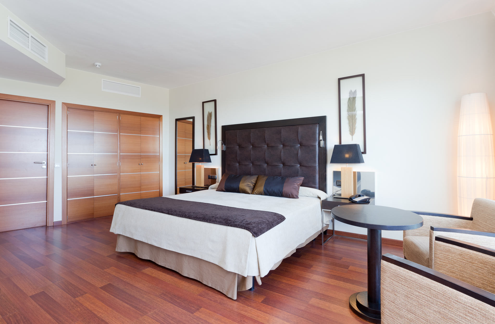 Duplex, Penthouse, Suite