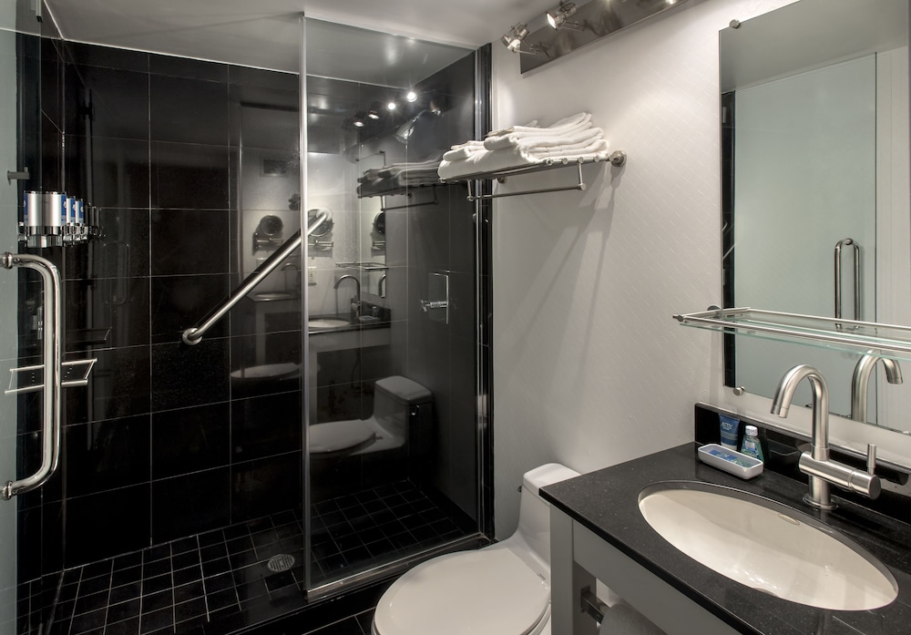 Four Points by Sheraton Manhattan SoHo Village 3/21