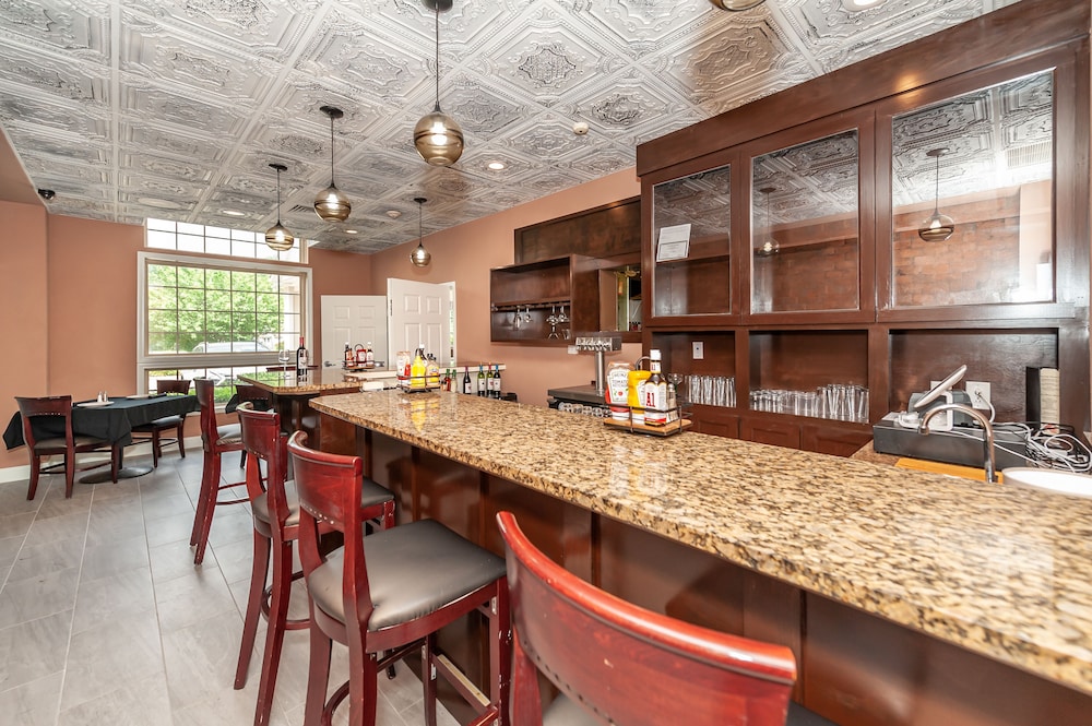 Bellissimo Hotel, Trademark by Wyndham Near Foxwoods Casino 37/53