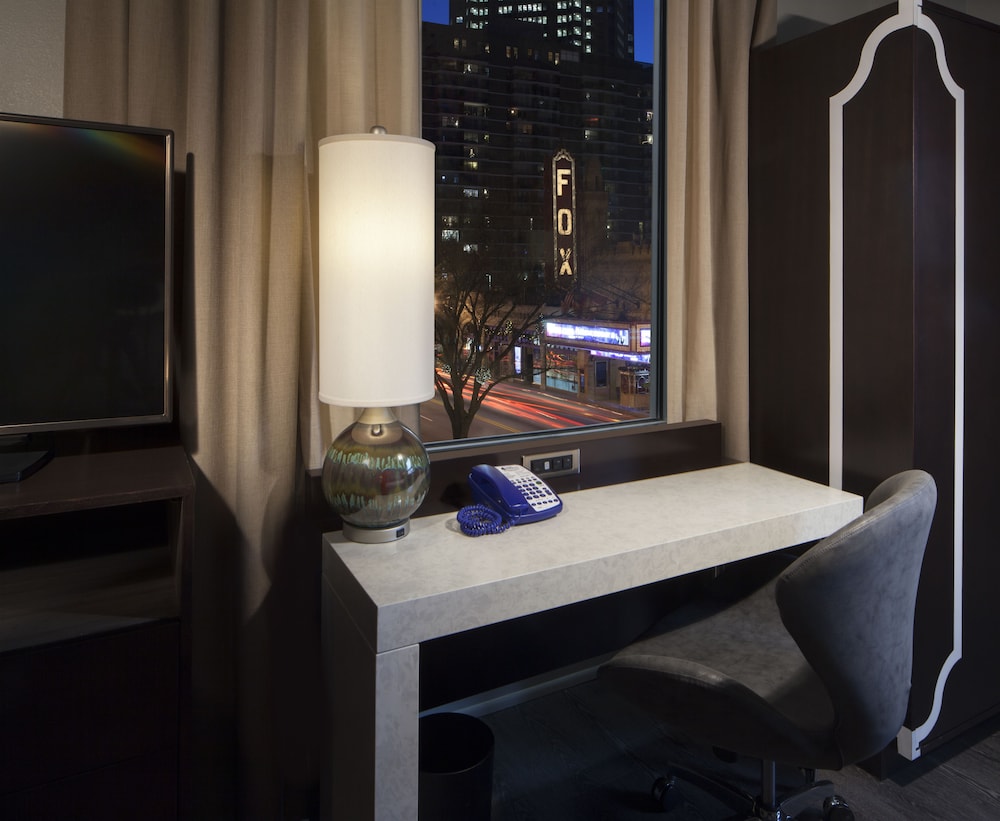 Indigo Atlanta Midtown Hotel 5/59