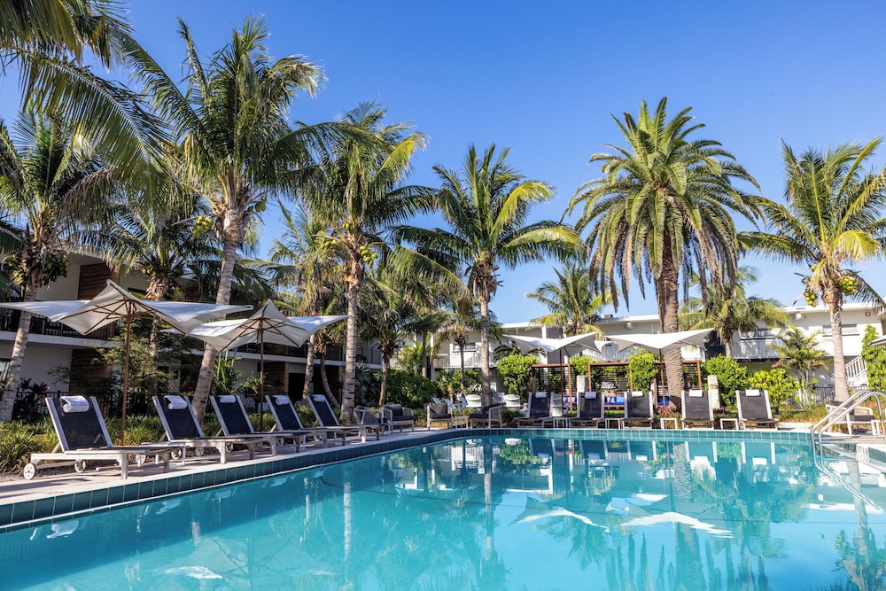Bali Hai Beachfront Resort And Spa 64/70