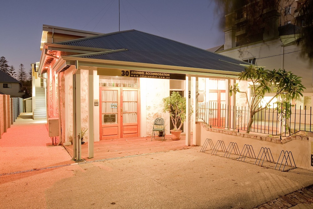 Maand Up Accommodation 55/61