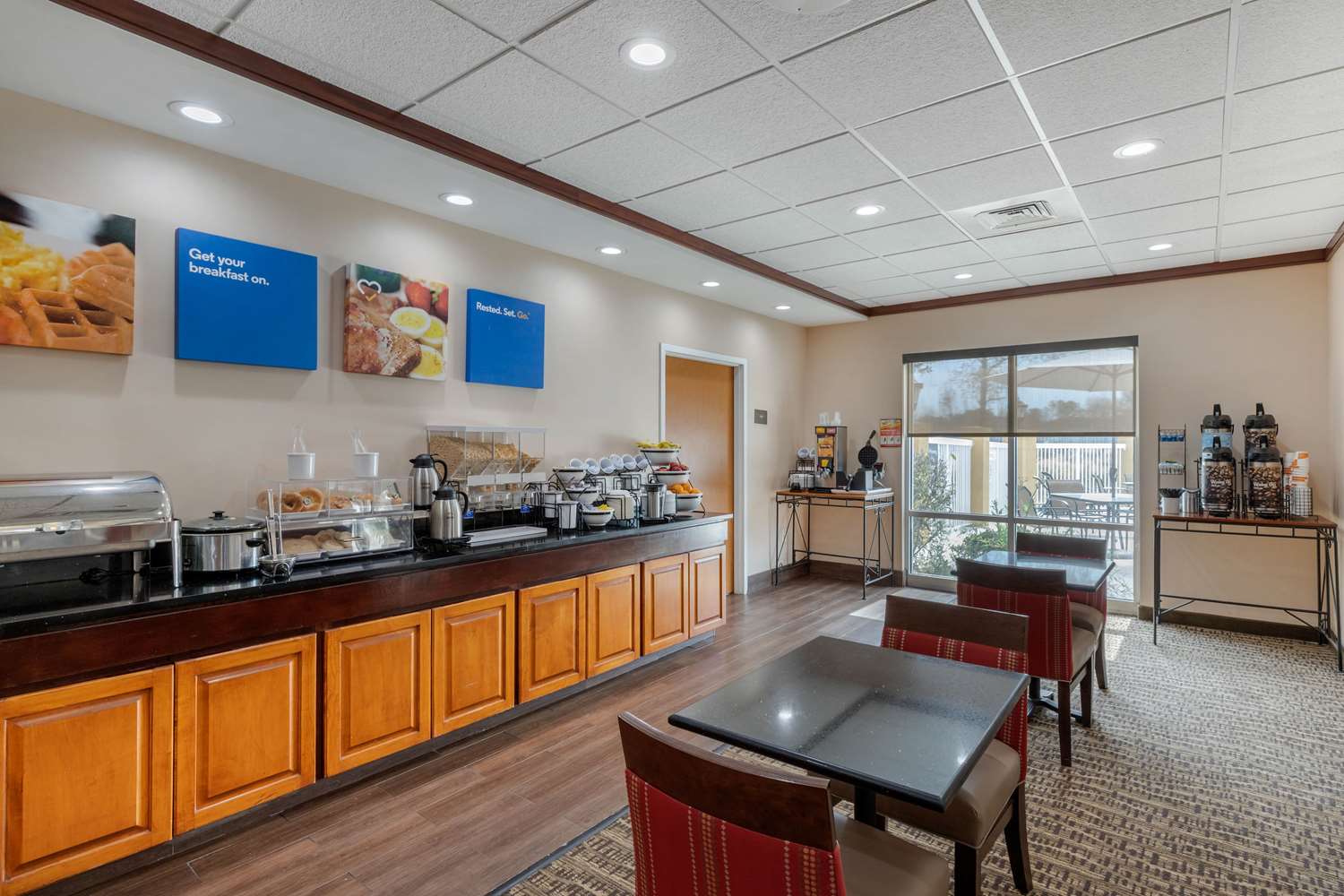 Comfort Inn & Suites Camden, SC 17/24