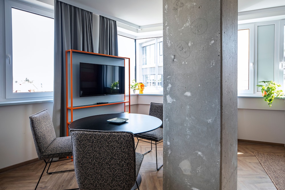 LOGINN Hotel Offenbach 45/54