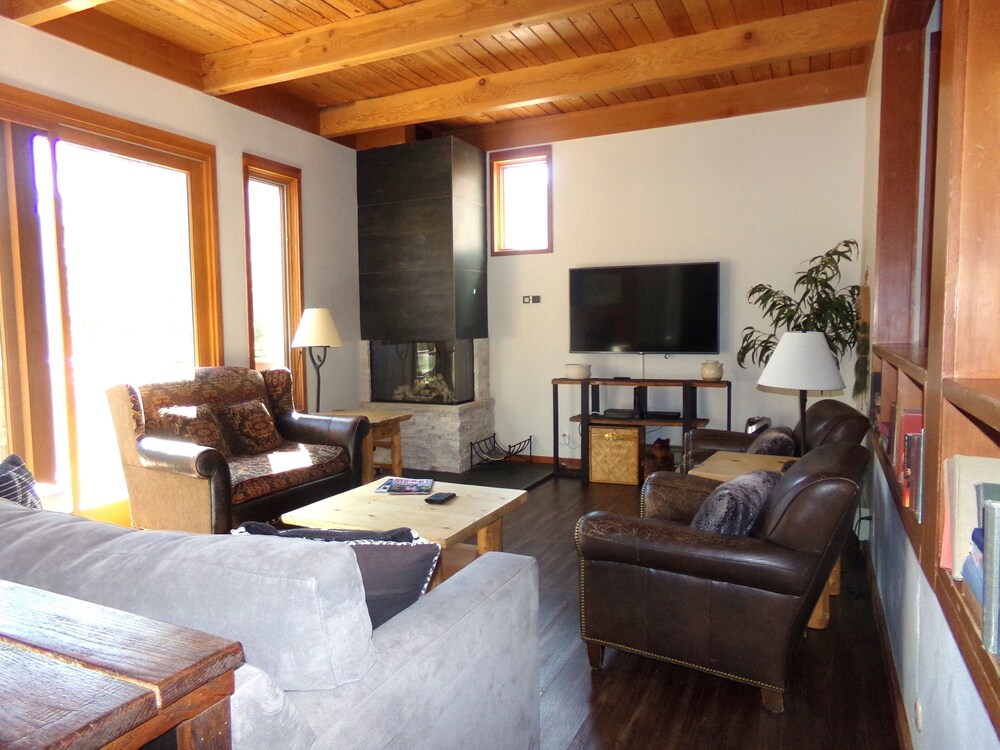 Tennis Townhome 2 Bed 2 5 Bath 36/50