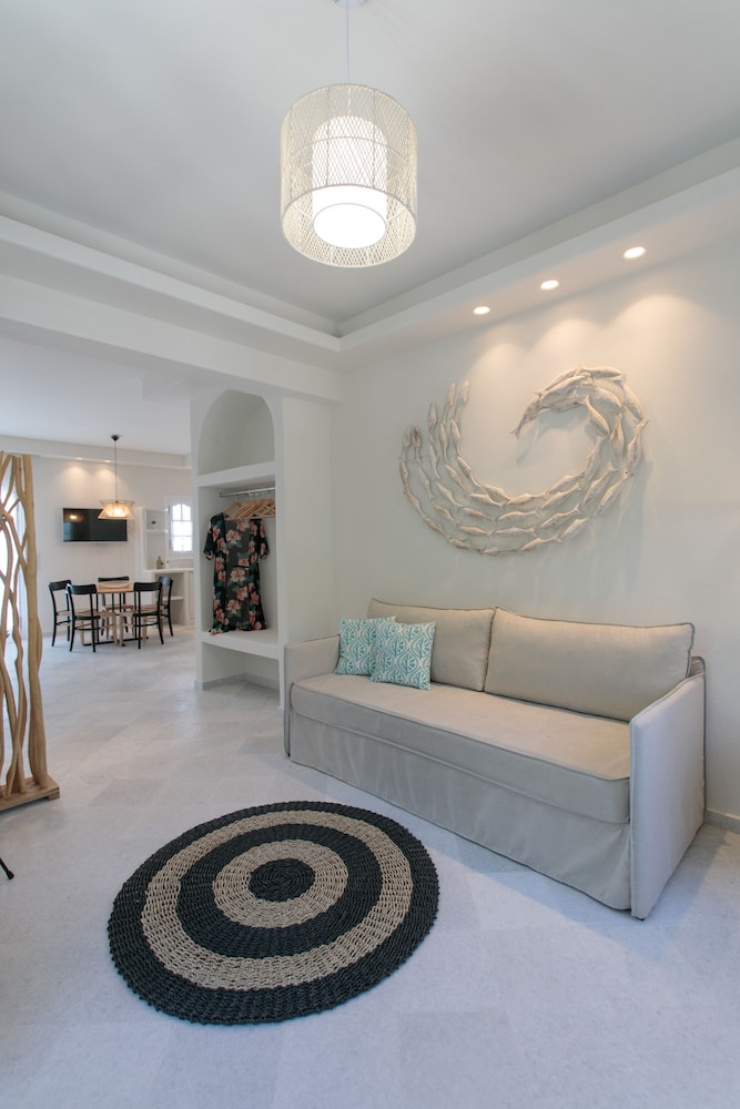 Aeolos Luxury Villas And Suites 9/71
