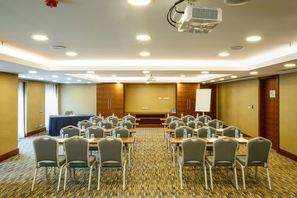Park Dedeman Bostanci Hotel 45/52