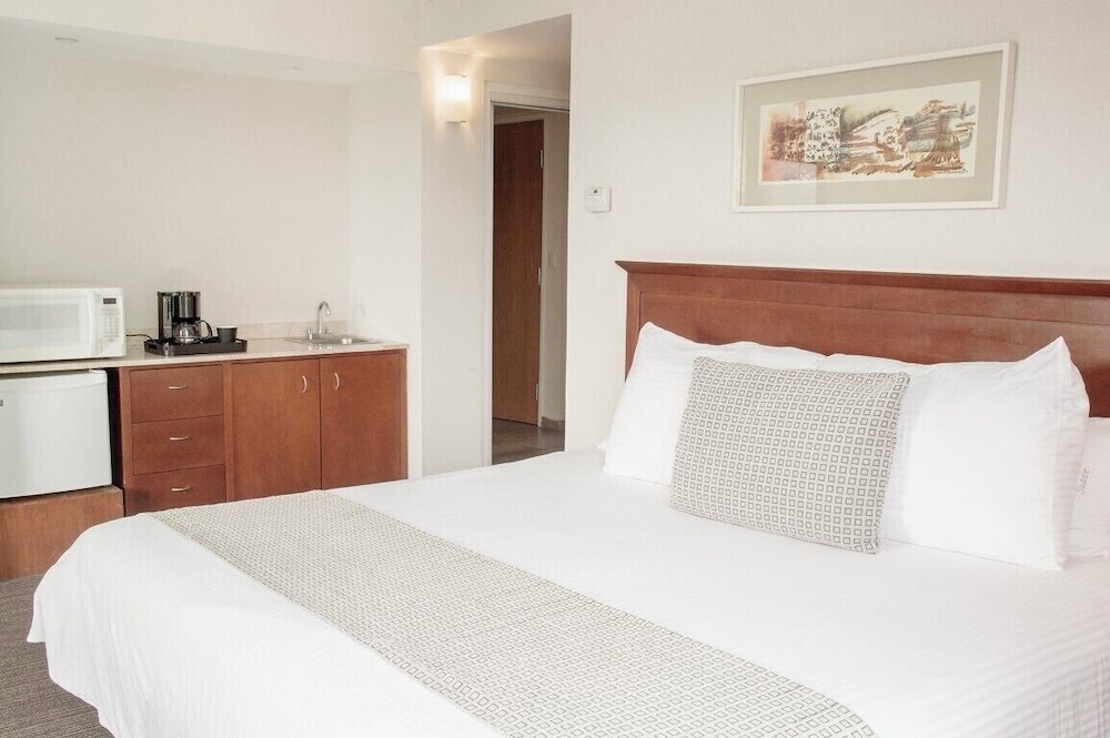 Casa Inn Celaya 30/68