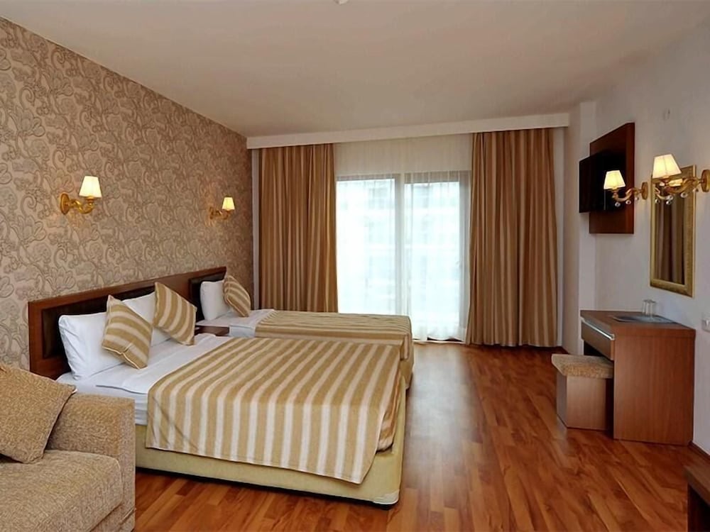 Eftalia Aqua Resort Hotel 5/26