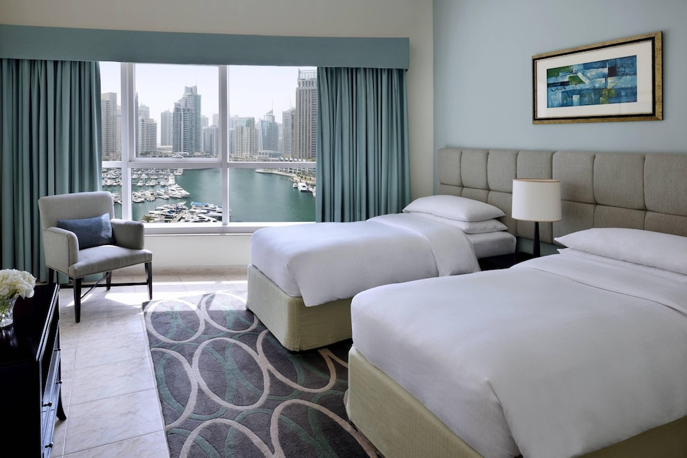 3 Bedrooms, Suite, Marina View, Smoking