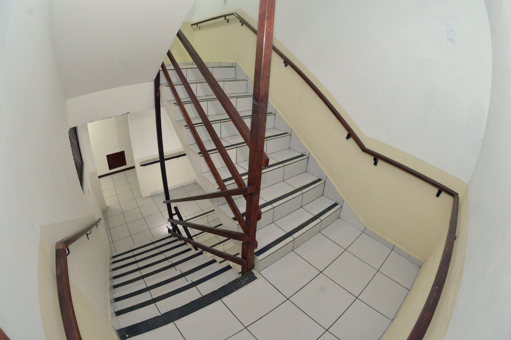 Gravata Praia Hotel 28/40