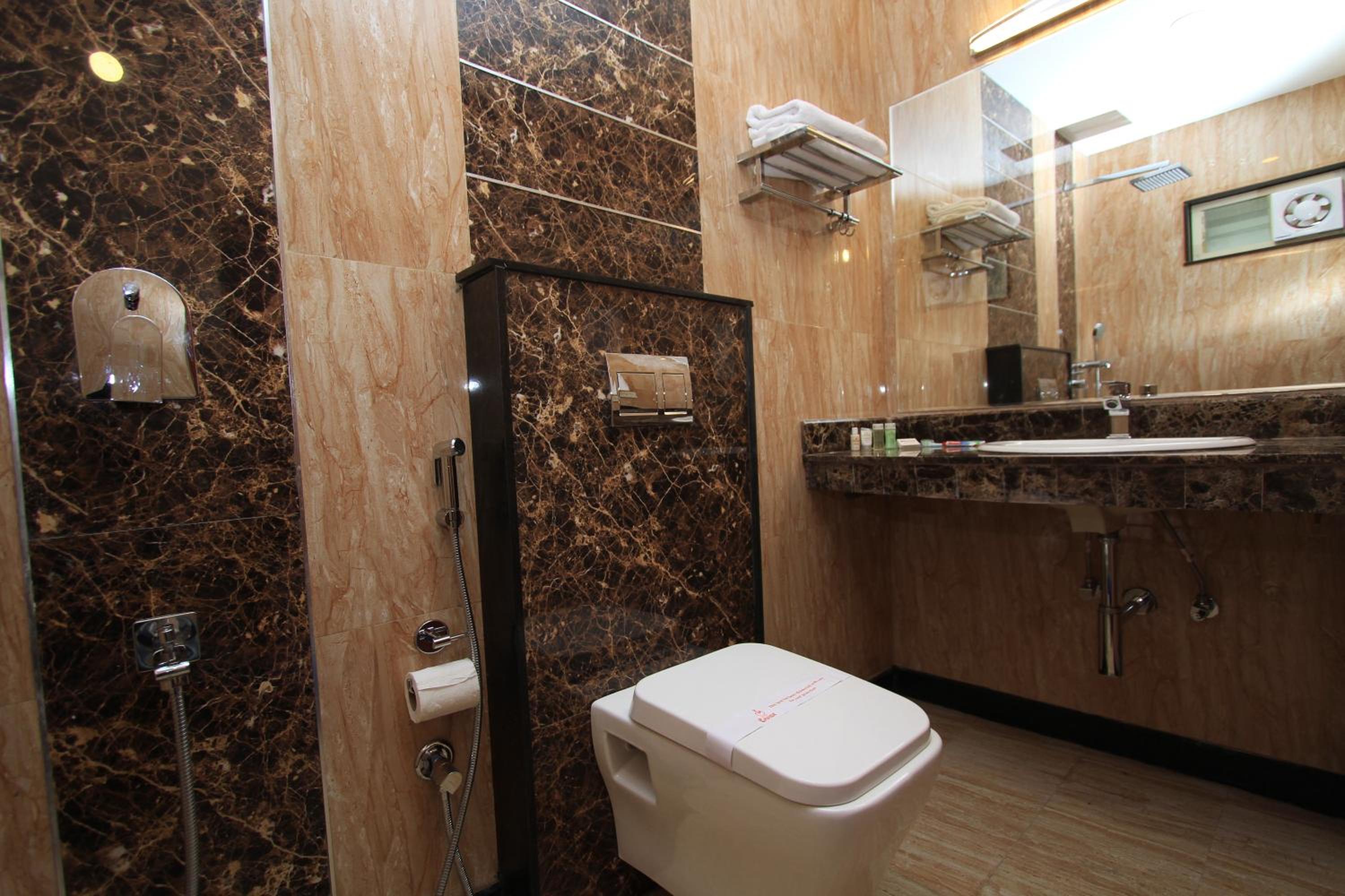 Hotel Empire International Koramangala 50/50