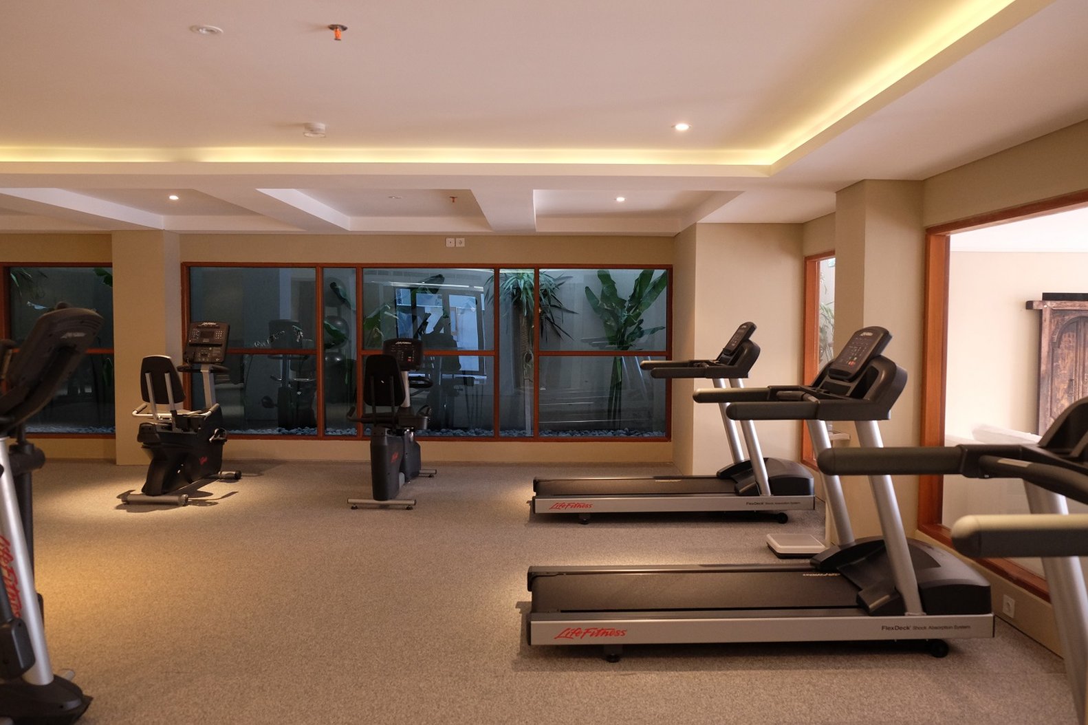 The Bandha Hotel & Suites 68/107
