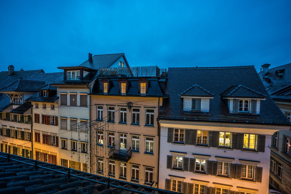 Airhome Zug Neugasse Stadtzentrum 1/25