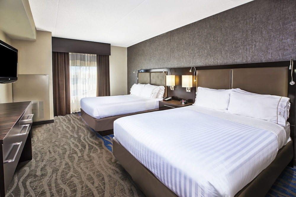 Holiday Inn Express & Suites Dayton South - I-675 15/48