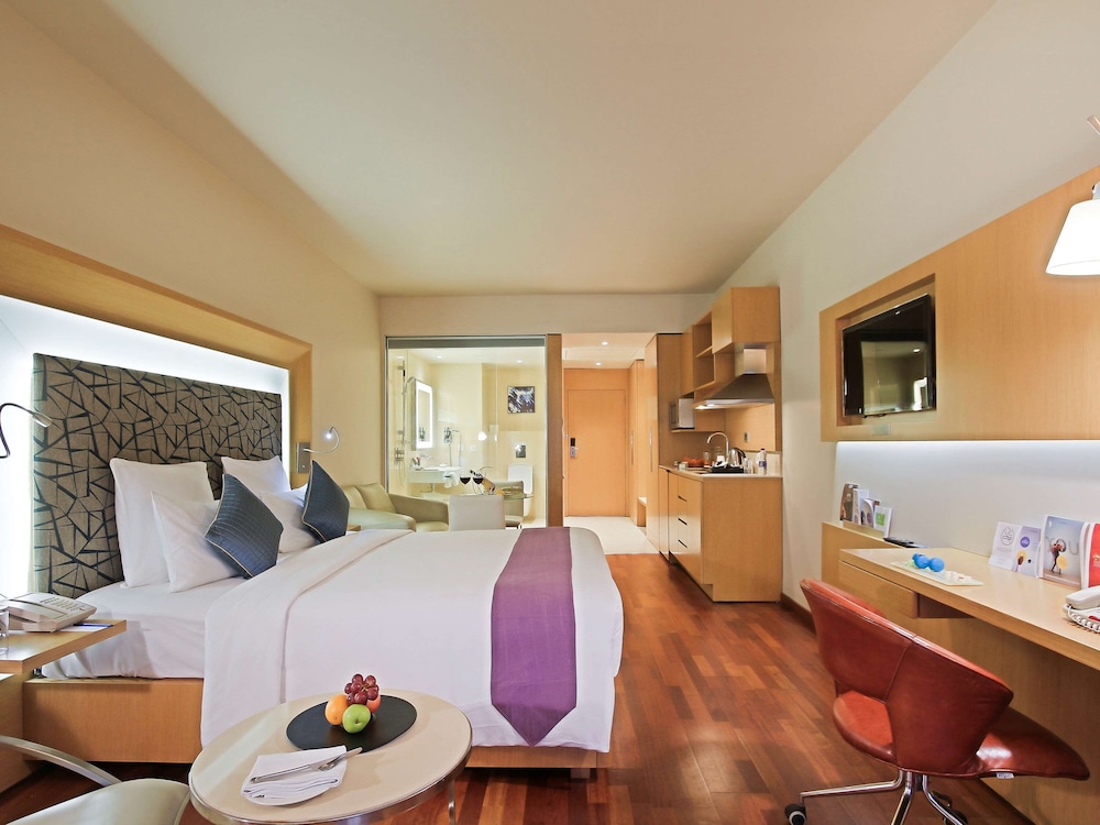 Novotel Visakhapatnam Varun Beach Hotel 50/75