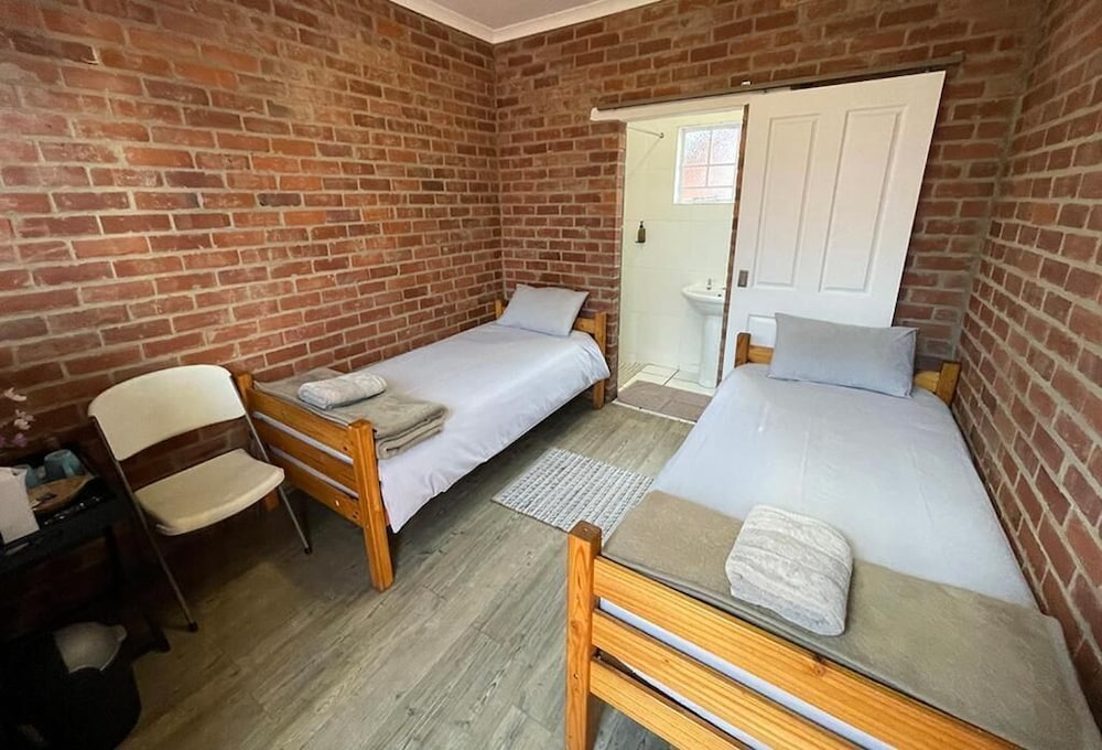 Village Lodge Harrismith 21/50