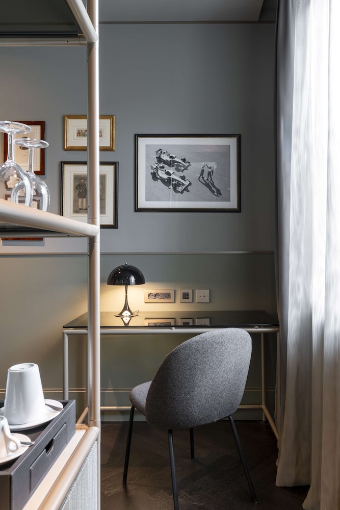 Radisson Collection Hotel, Roma Antica 42/50