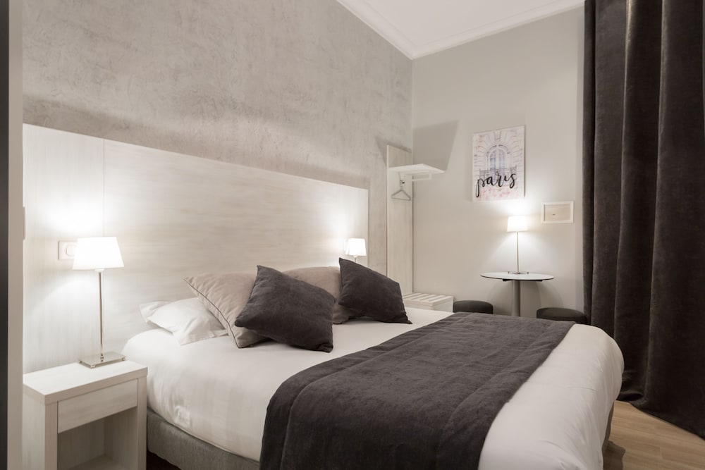 HOTEL D'ARGENSON 30/75