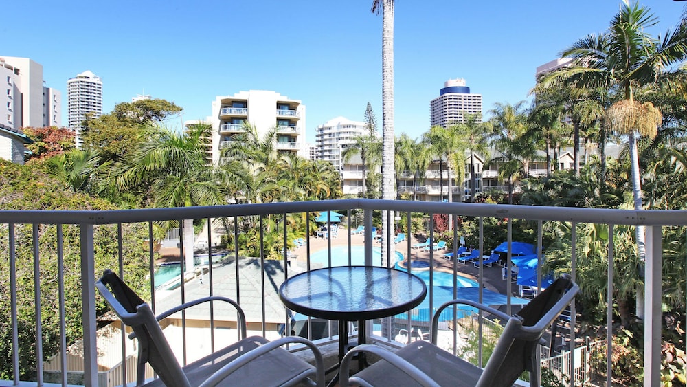 Mari Court Resort 31/72