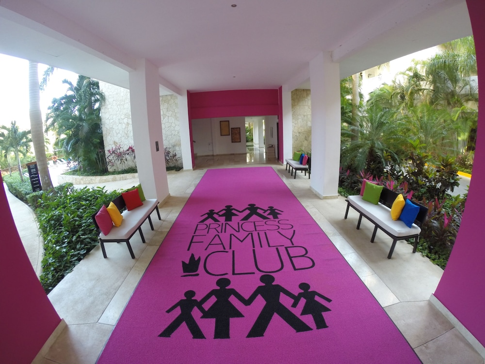 Princess Family Club Riviera 68/81
