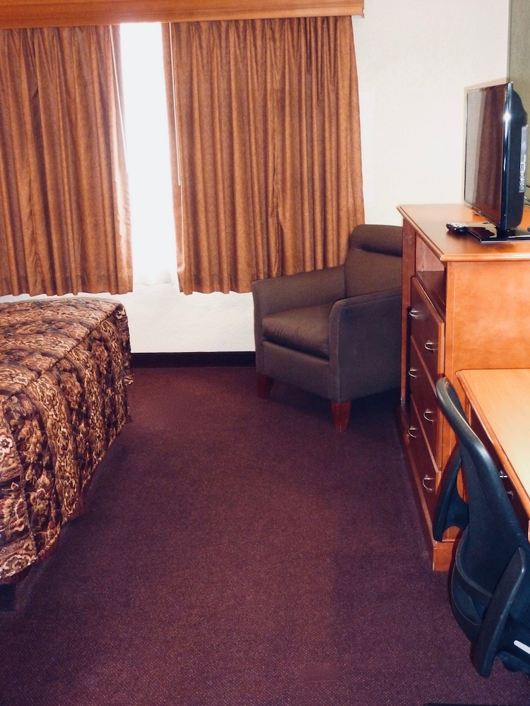 O Haire Motor Inn 20/30