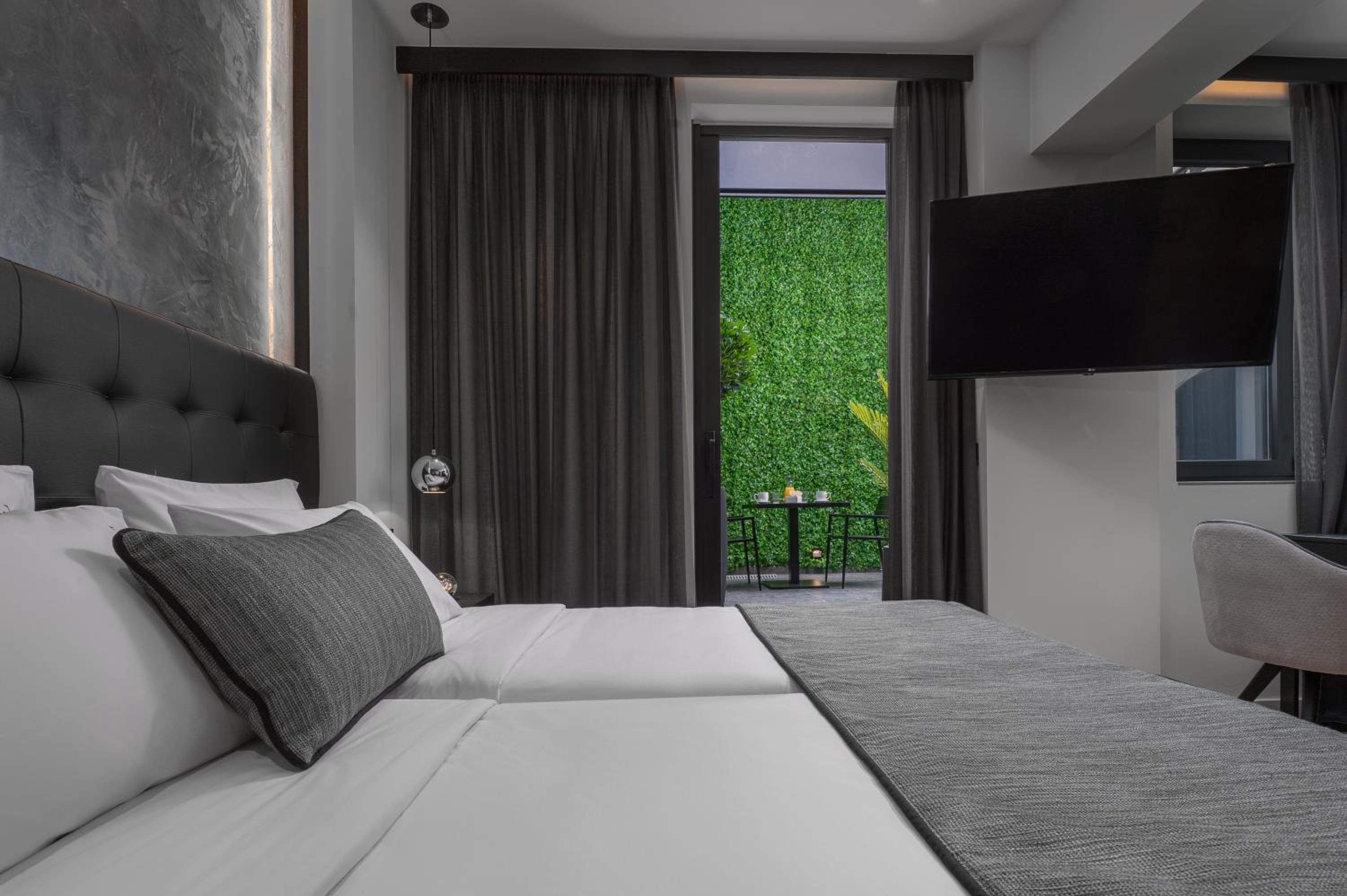 Room, Double Bed, Patio