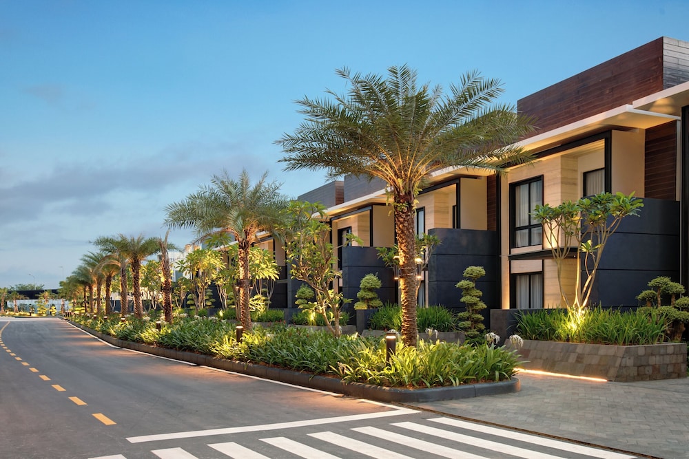 Mercure Berau 51/59