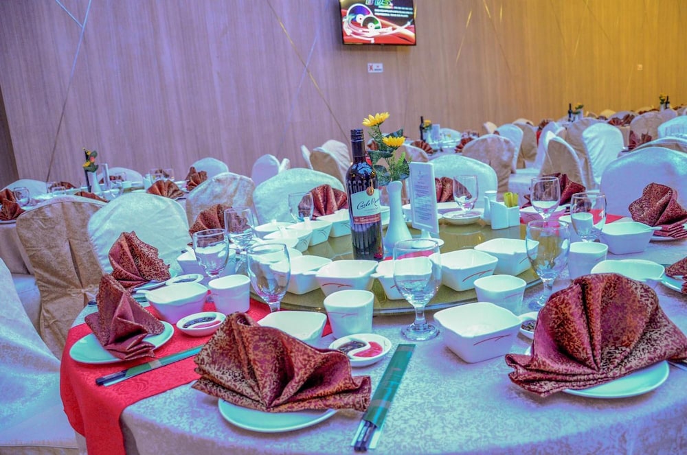 Nagoya Hill Hotel Batam 40/44