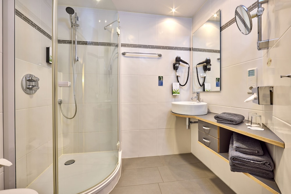 Hotel Linderhof Erfurt 31/32