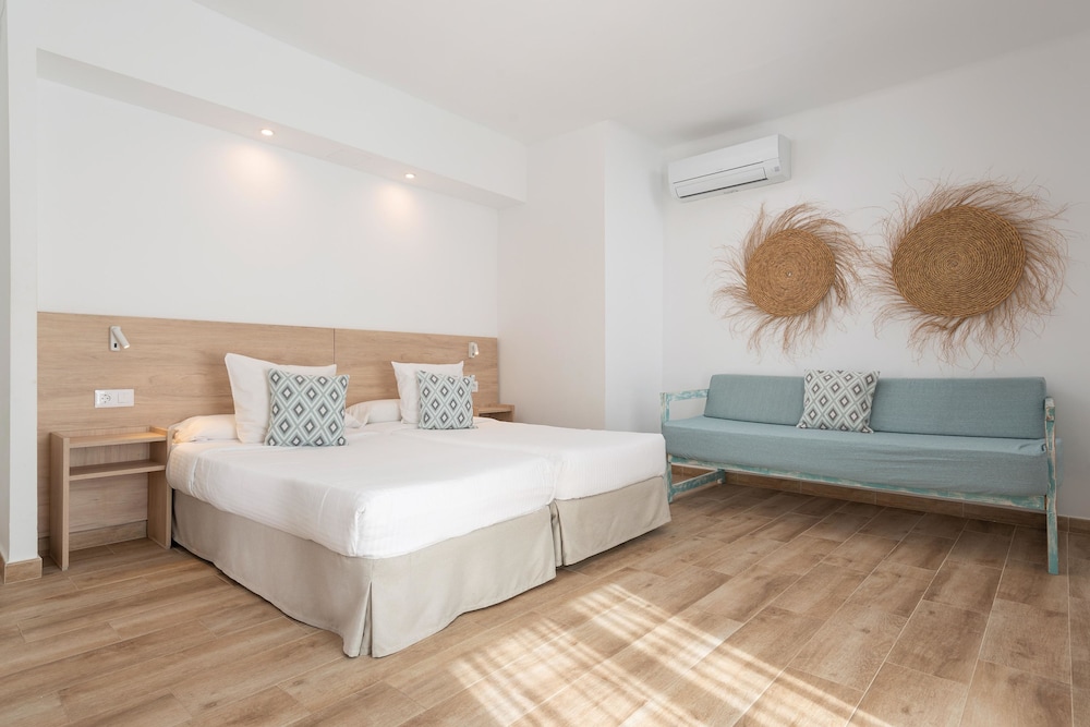 Villa Real Club Apartments 13/50