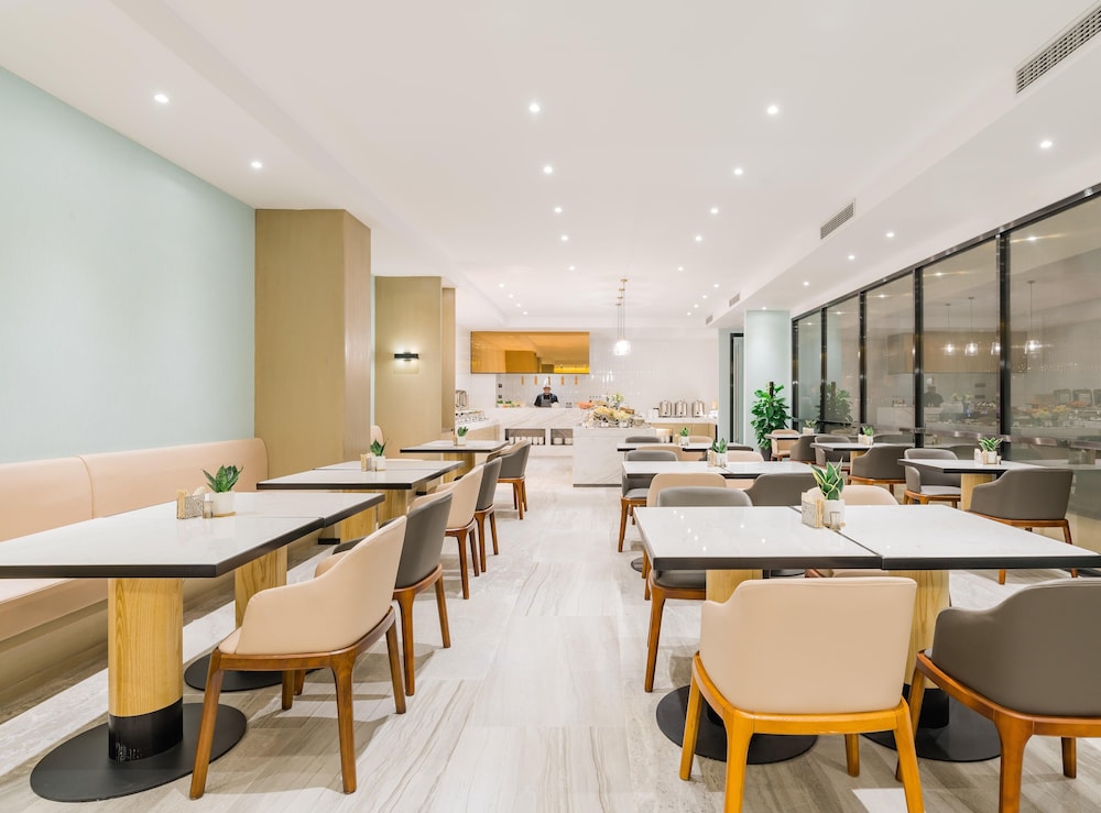 Atour Hotel Fuzhou Railway Station 61/73