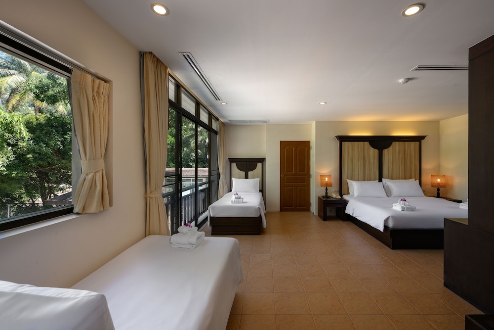Patong Lodge Hotel 43/59