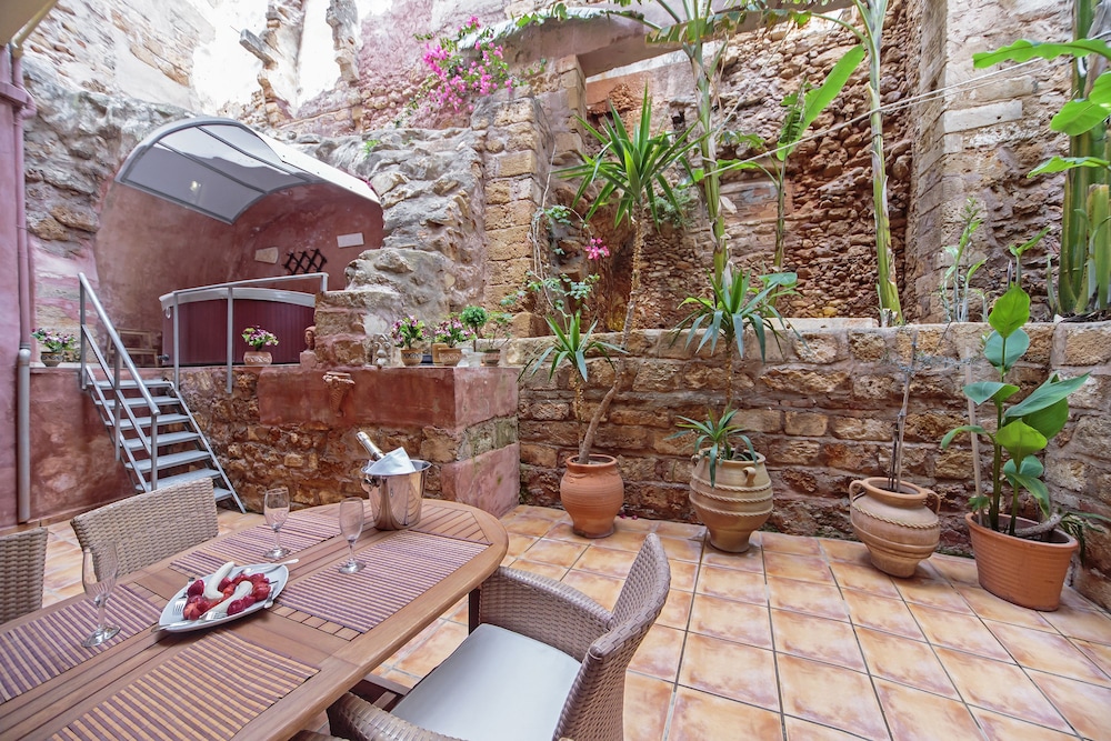 Casa Kasteli 36/50
