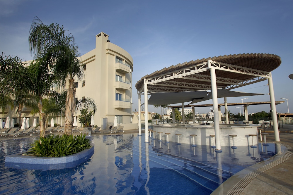 Sunrise Oasis Hotel & Waterpark 43/50