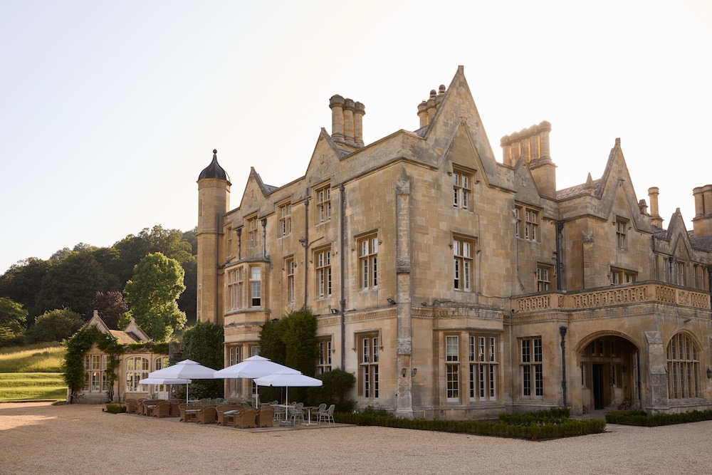 Dumbleton Hall Hotel 6/73
