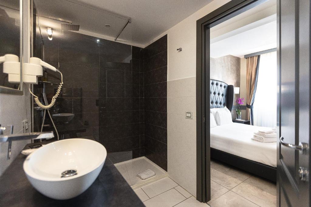Junior Suite, Classic, Hotel Castellino Roma 5/7