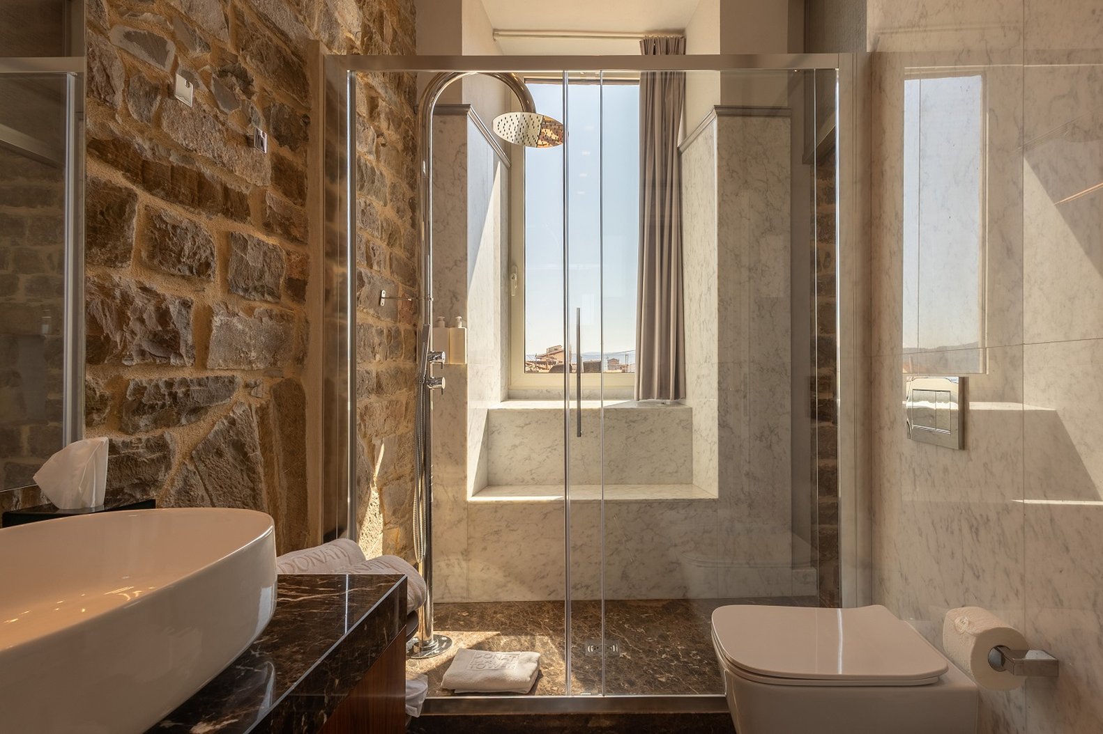 Donati Luxury Tower 50/50