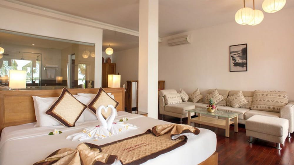 Vinh Hung Riverside Resort 48/78