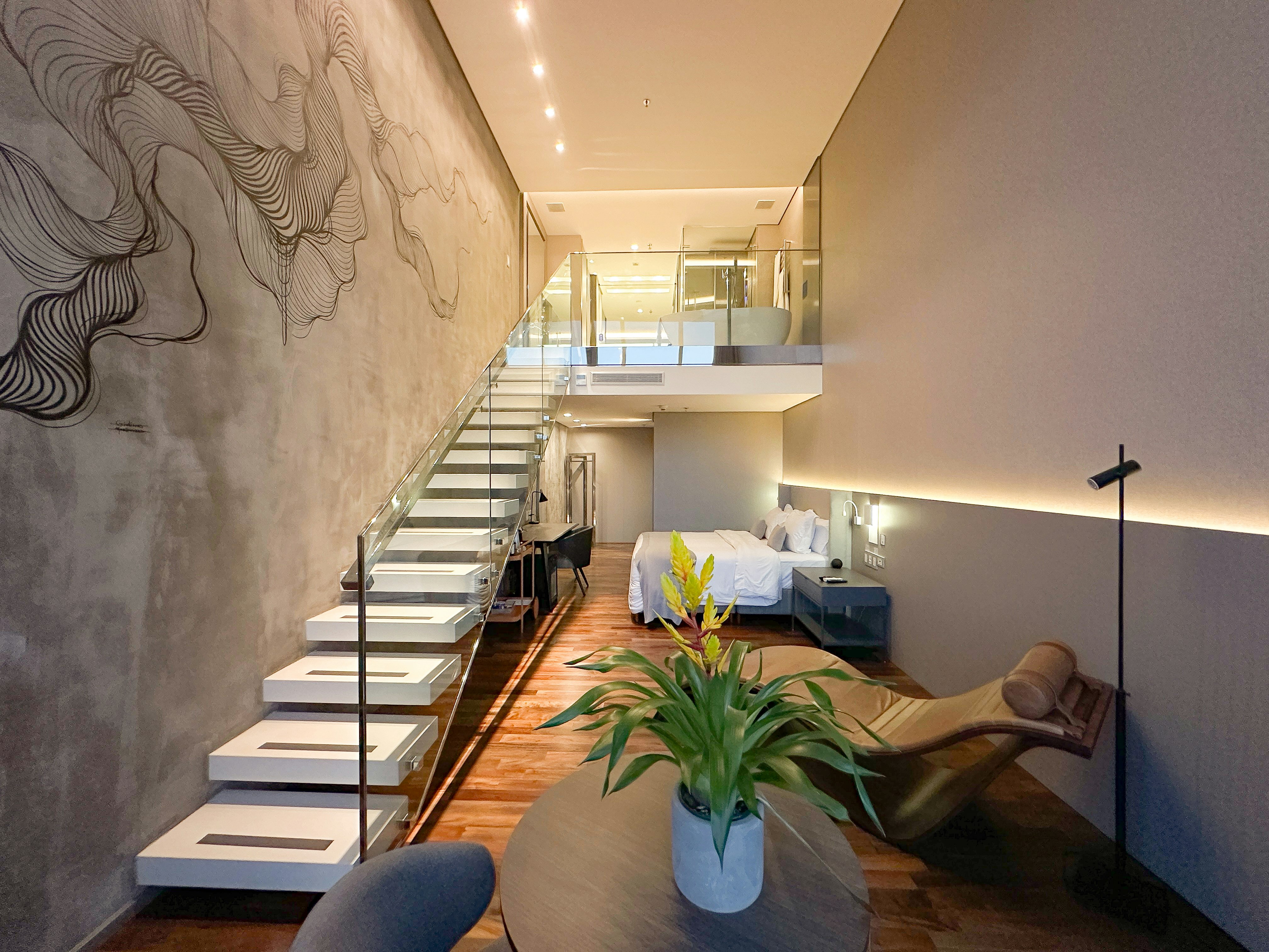 Suryaa Hotel Pinhais, Curio Collection by Hilton 31/50