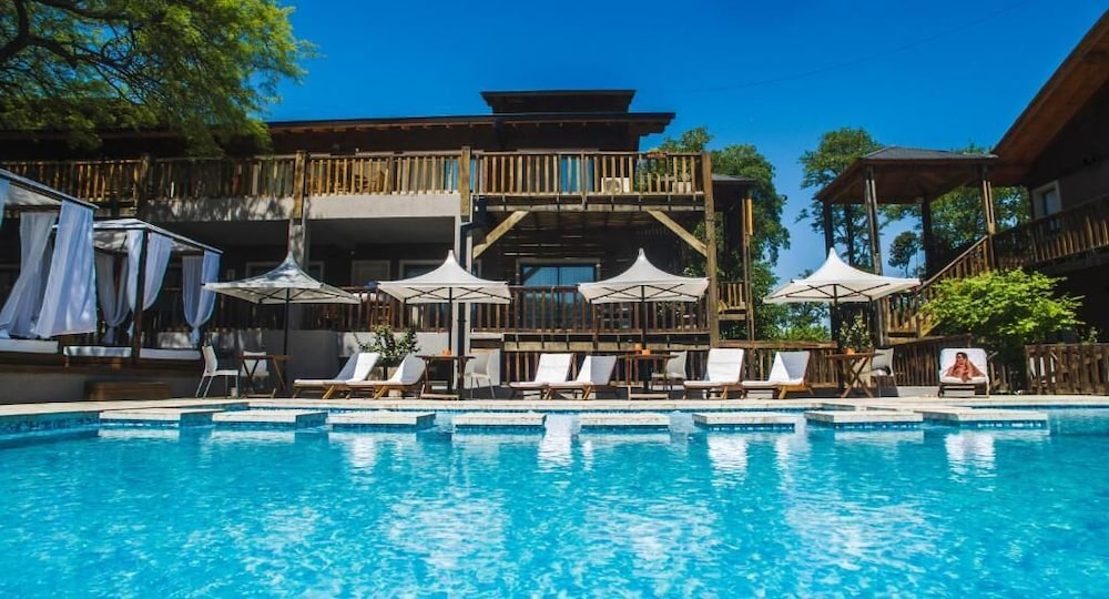 BlackStone Apart Boutique Hotel 4/45
