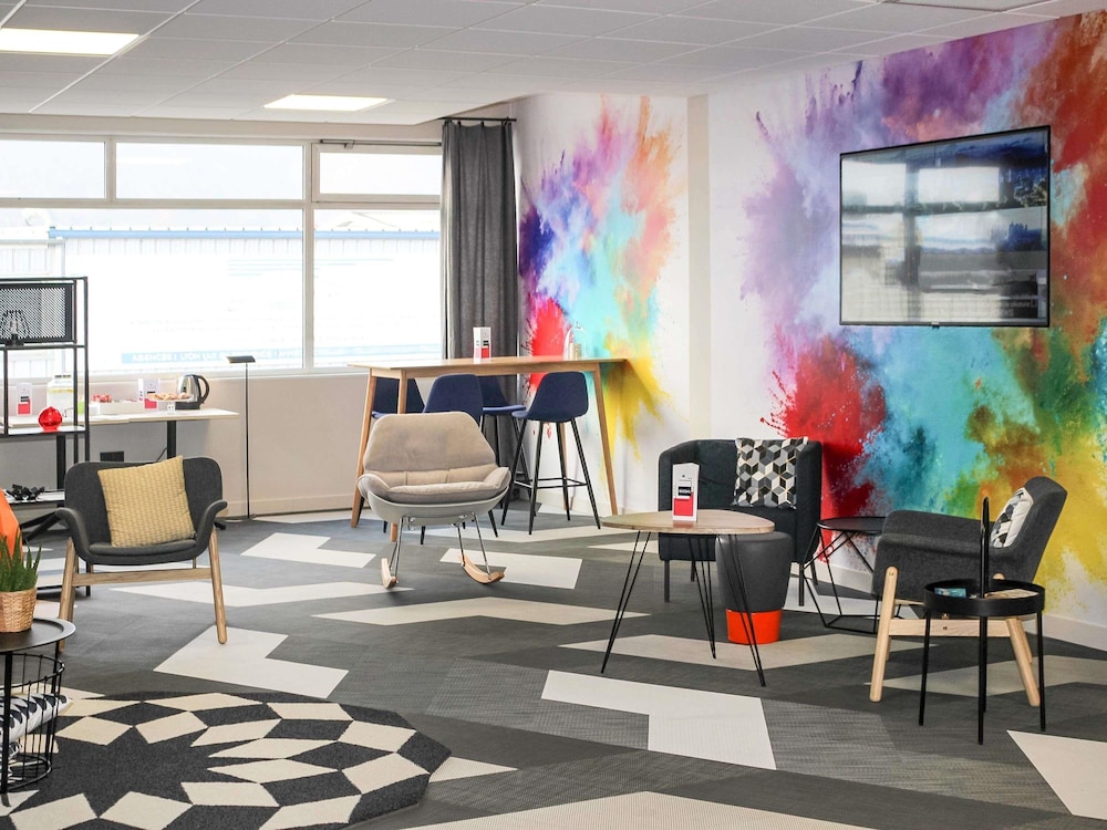 Ibis Styles Crolles Grenoble A41 18/38