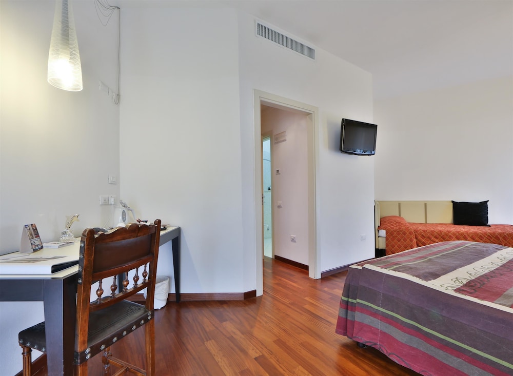 Best Western Cesena Hotel 13/29