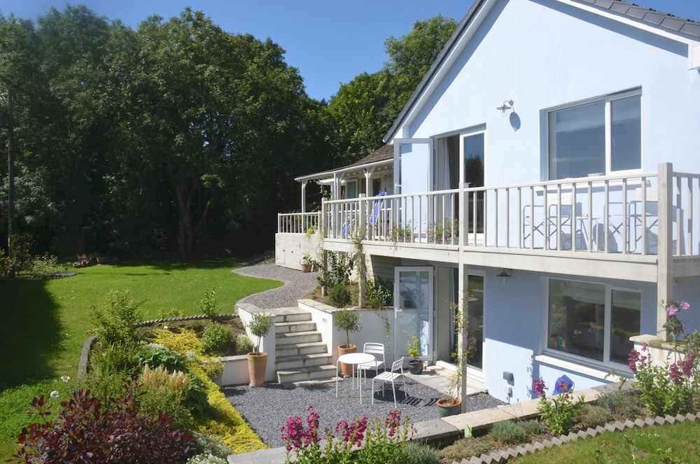 Gower View Luxury Bed & Breakfast 1/39